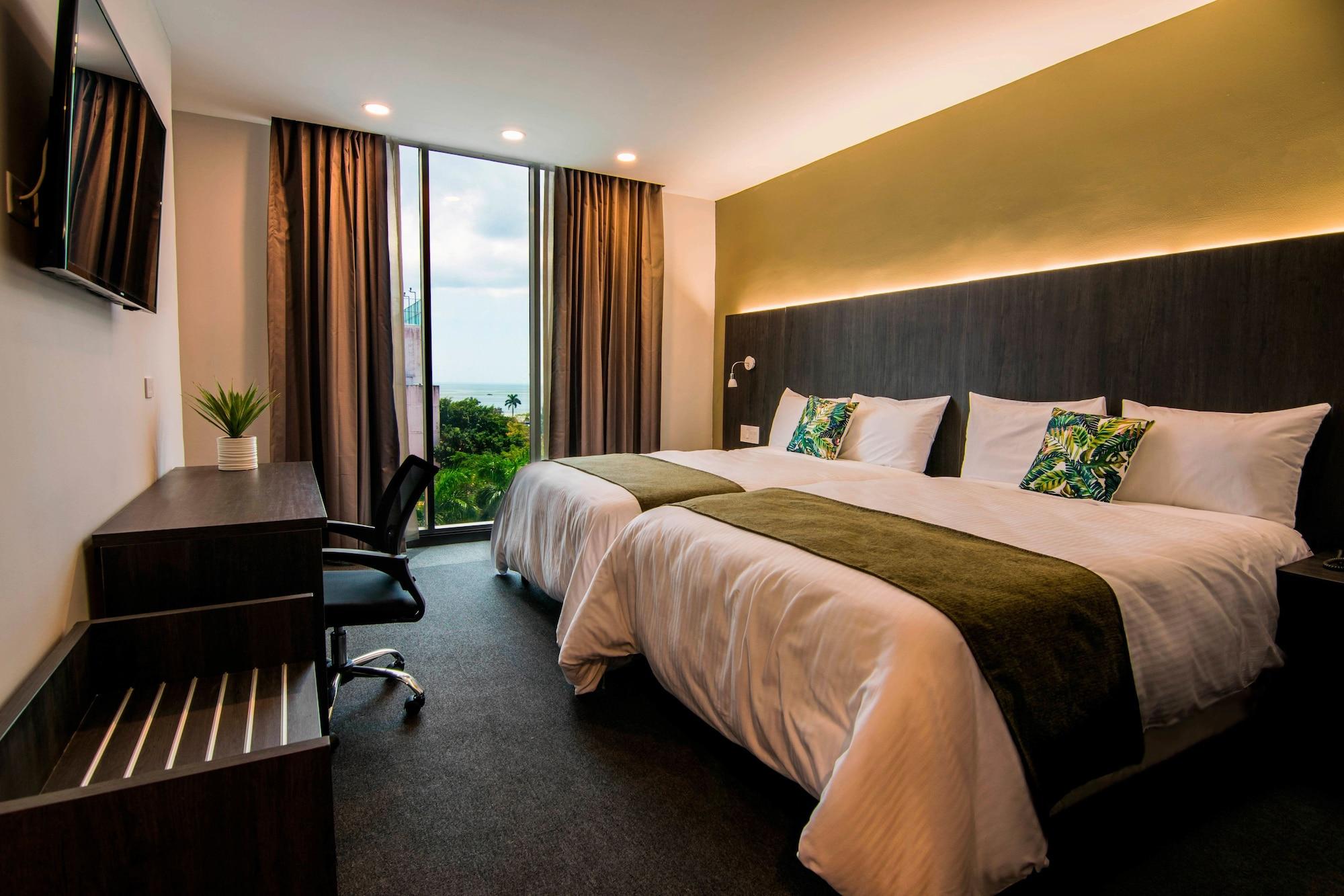 Hotel Innfiniti &