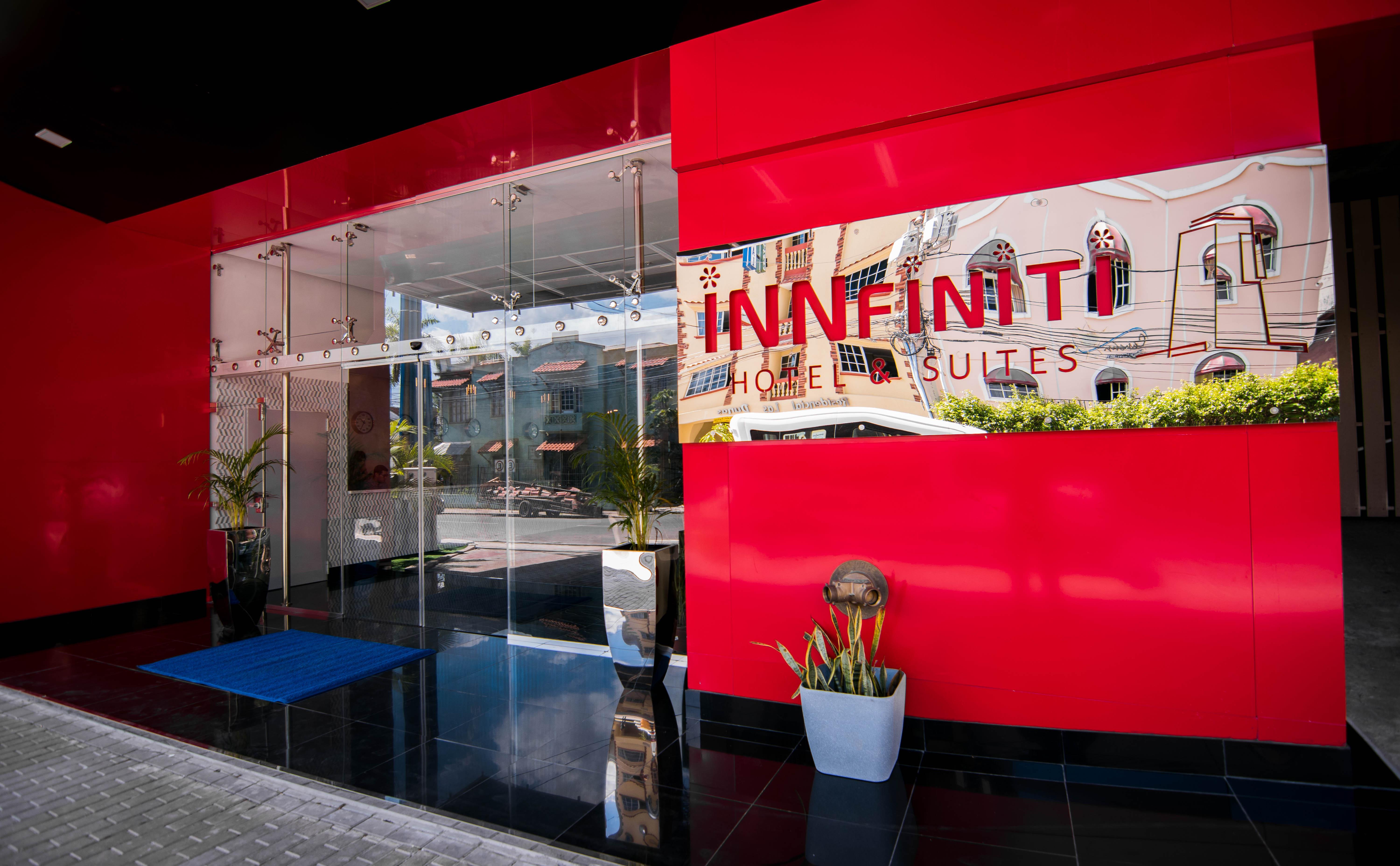 Innfiniti & 4*